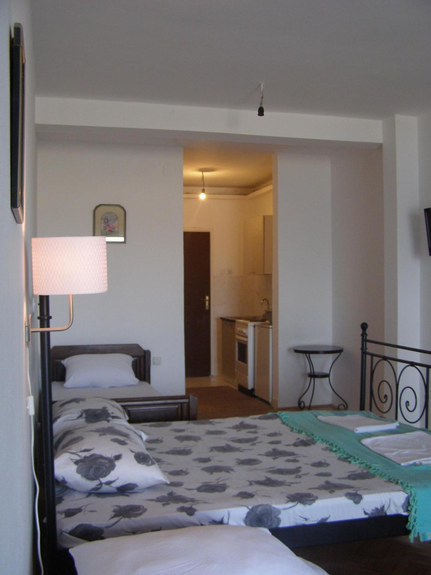 Palastura Apartments Ulcinj Phòng bức ảnh