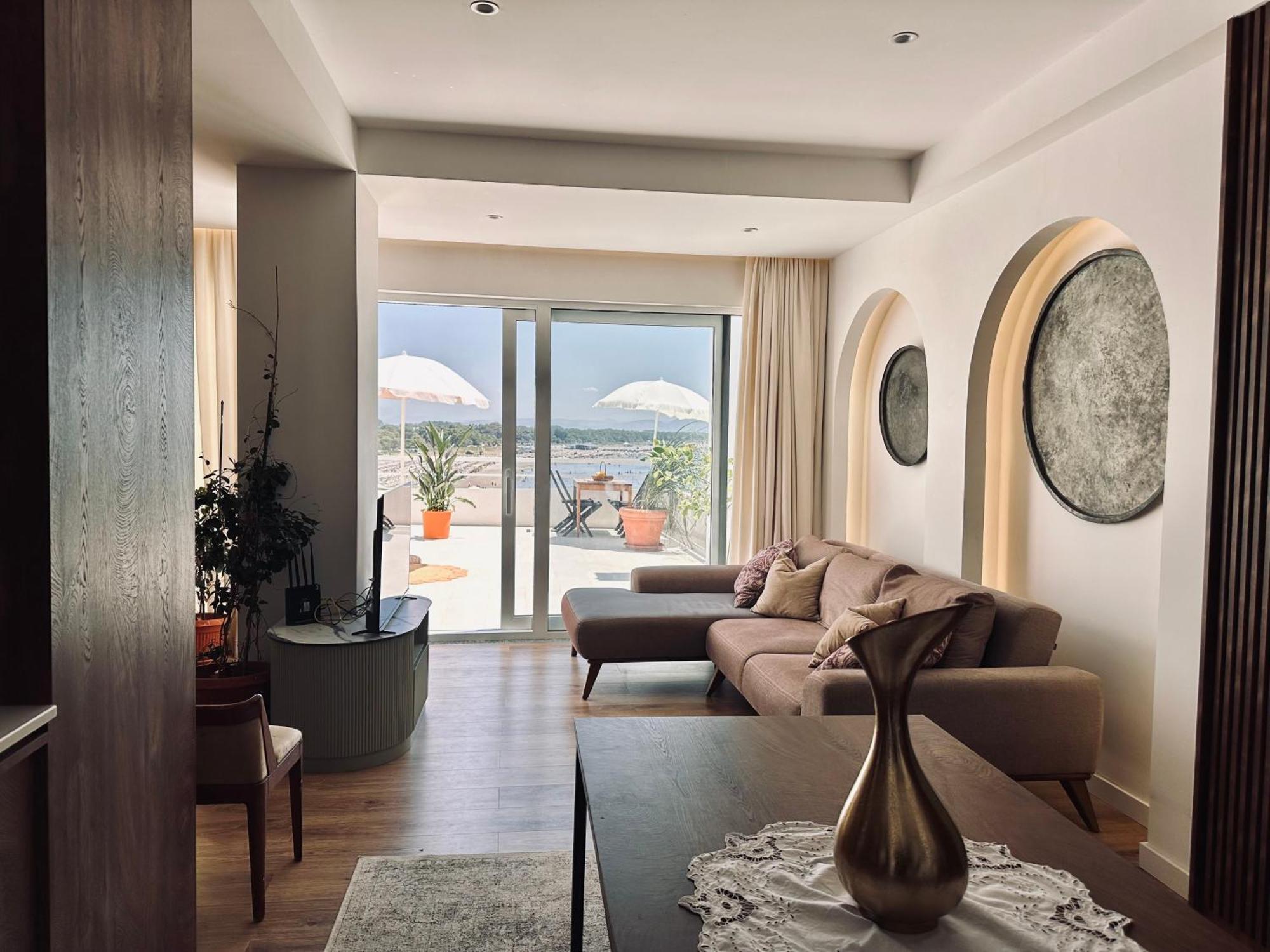 Palastura Apartments Ulcinj Ngoại thất bức ảnh