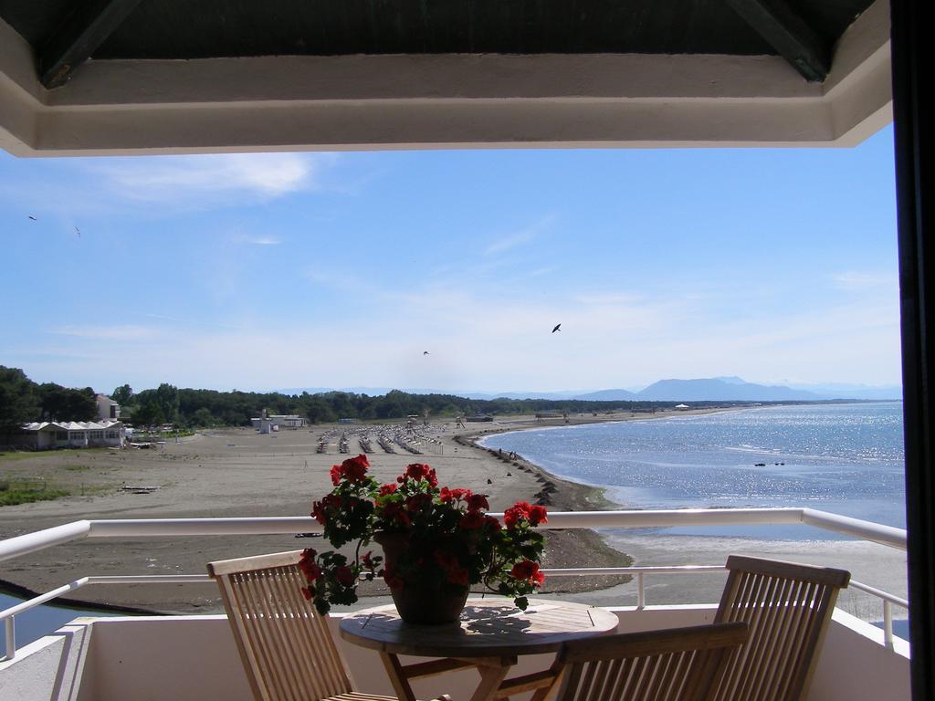 Palastura Apartments Ulcinj Phòng bức ảnh